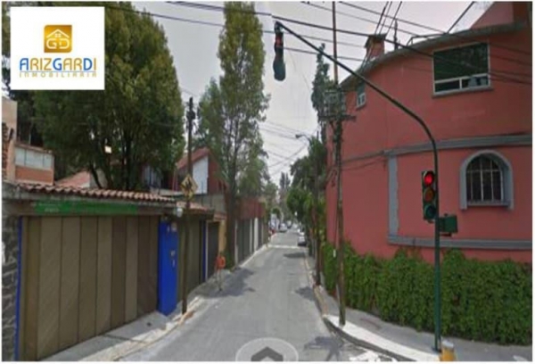 SE VENDE CASA. SAN JERONIMO LÍDICE.